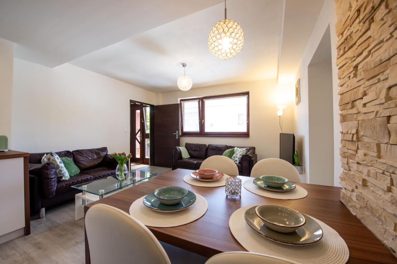 Apartman Mandala Banská Bystrica Dış mekan fotoğraf
